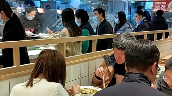 年輕人不願進後廚這家公司開始在“餐飲智能設備”上瘋狂開掛！(圖5)